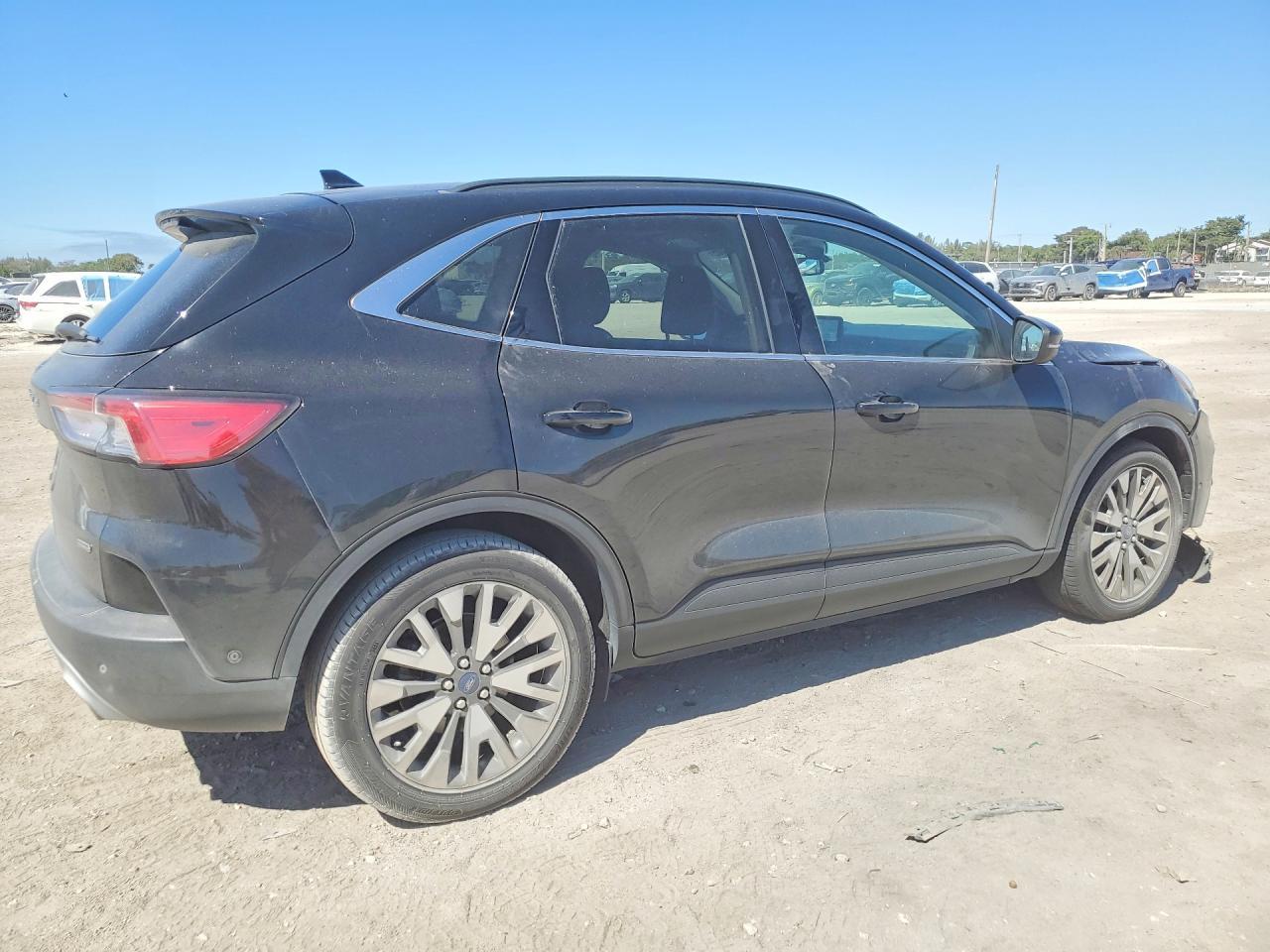 2020 FORD ESCAPE