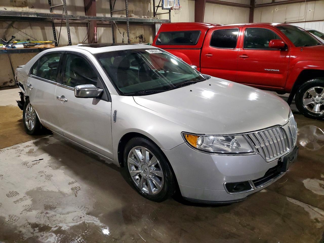 2012 LINCOLN MKZ