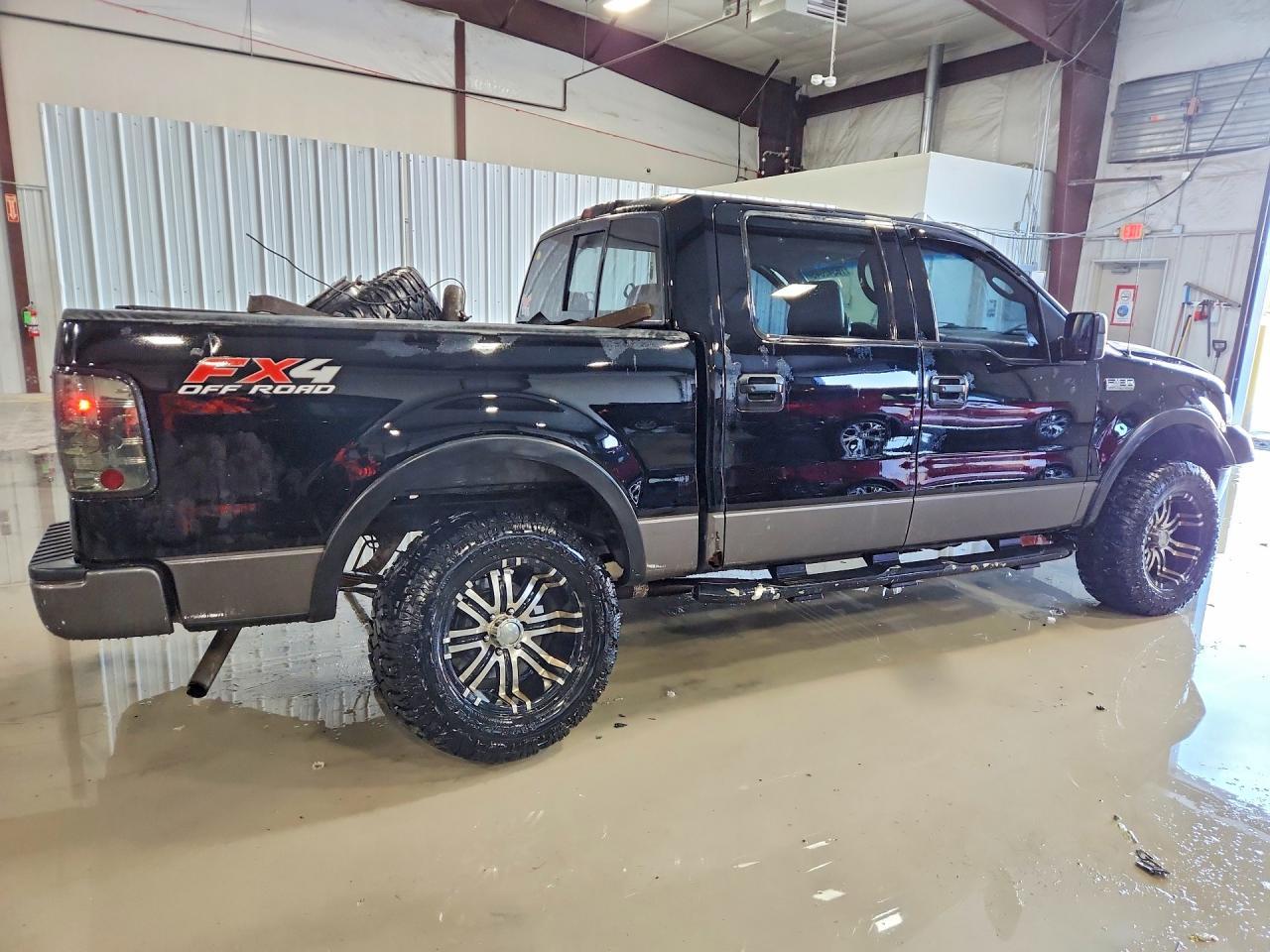 2004 FORD F-150 Lightning