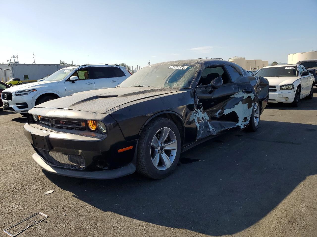 2015 DODGE Challenger