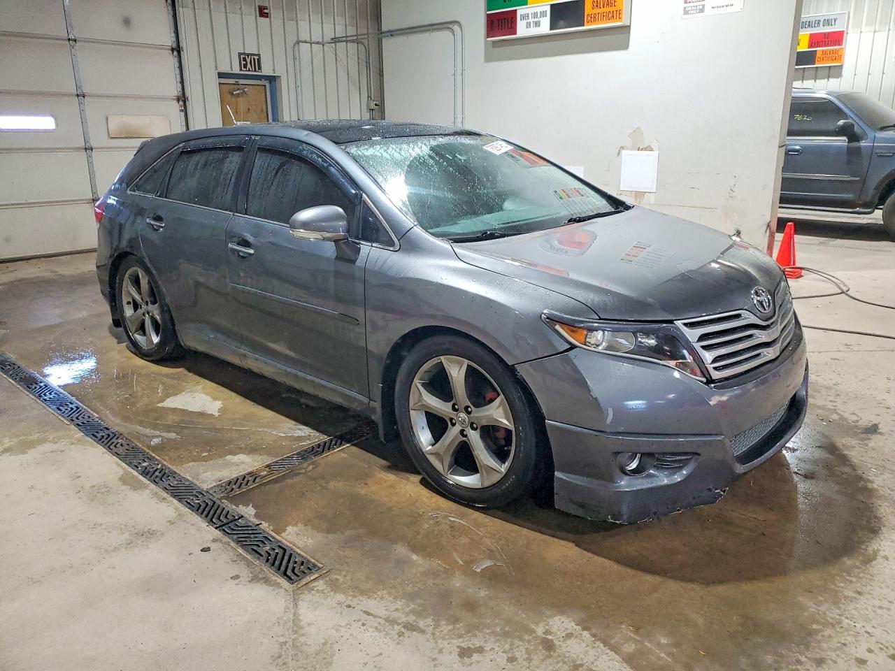 2011 TOYOTA VENZA