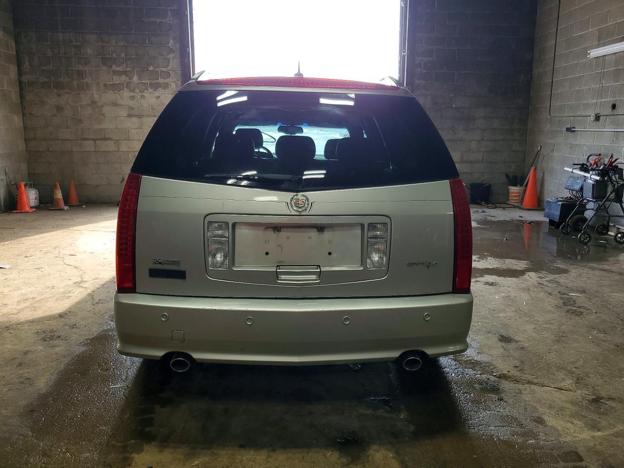 2004 CADILLAC SRX