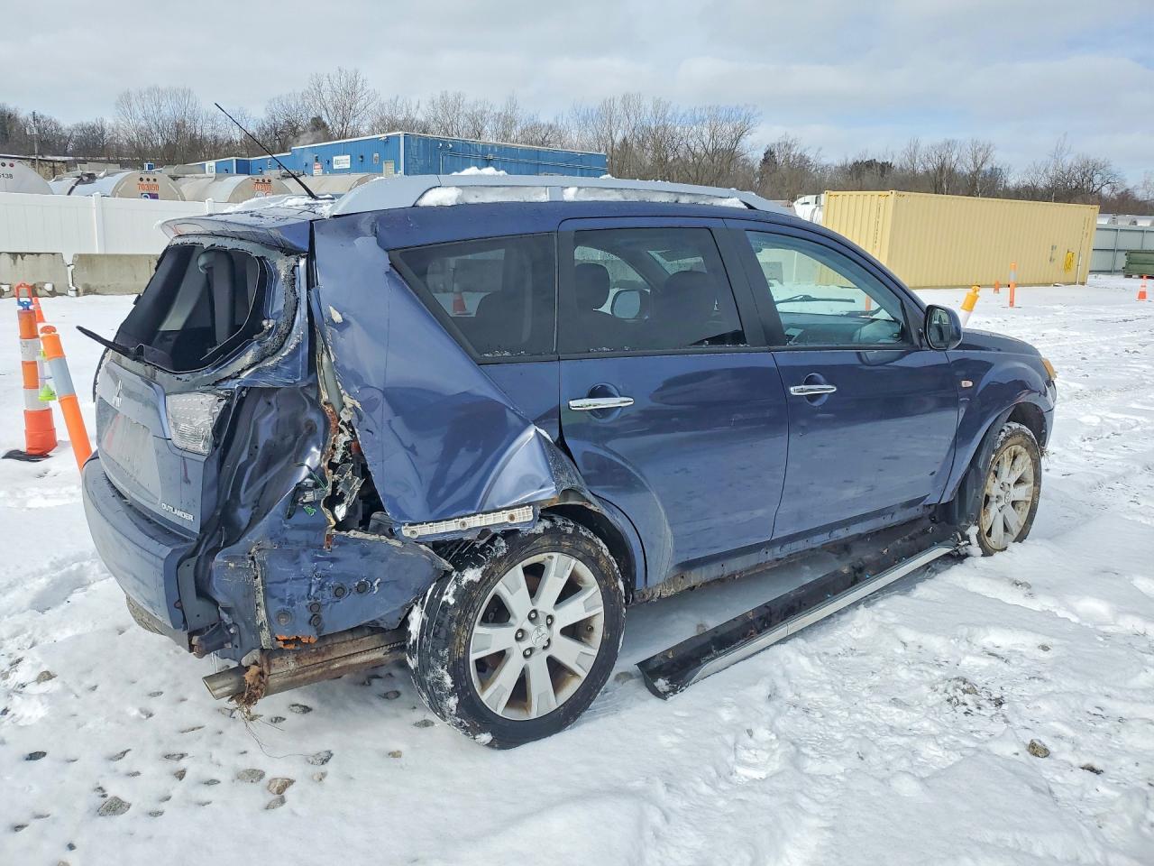 2009 MITSUBISHI outlander