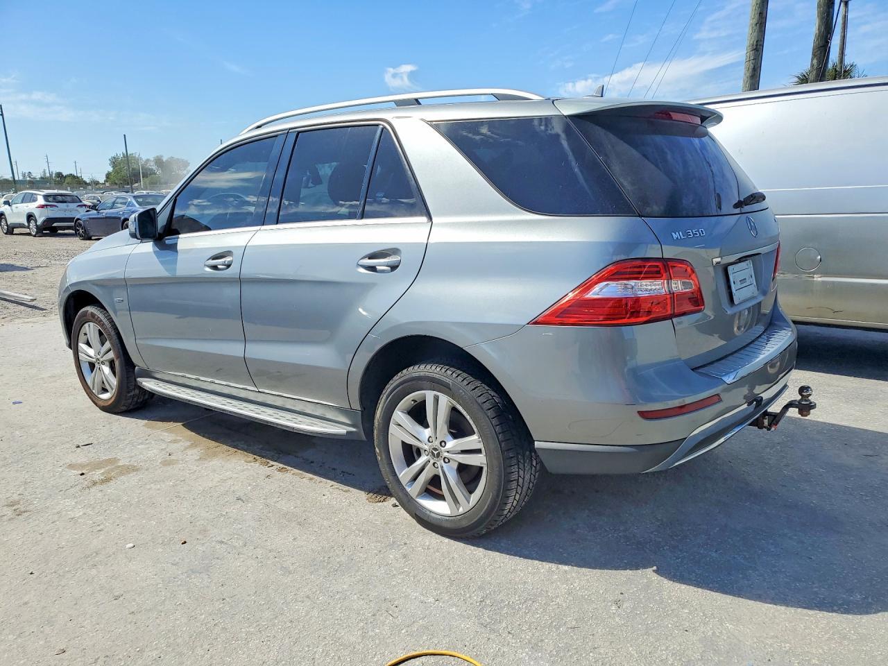 2012 MERCEDES-BENZ ML-Class