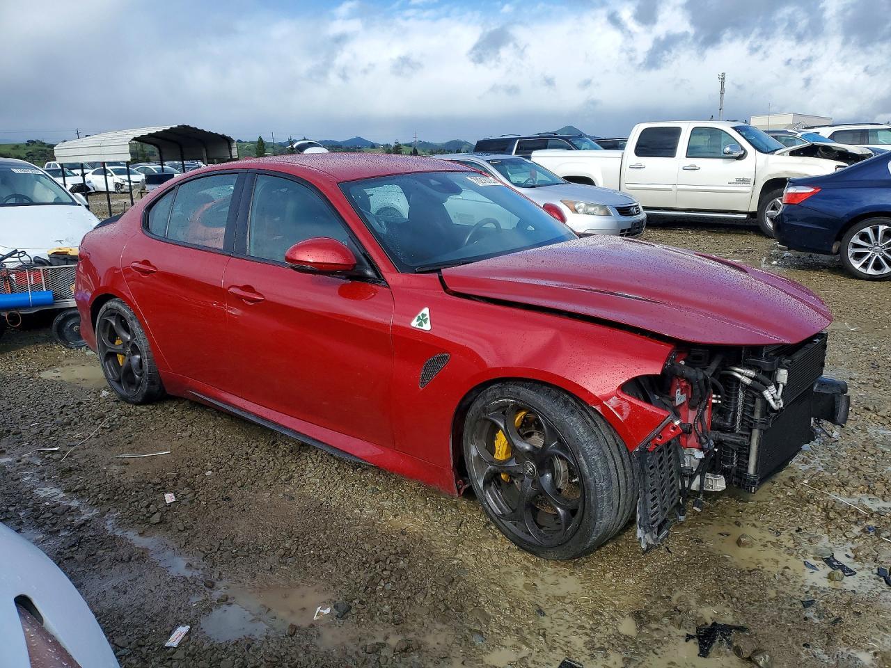 2017 ALFA ROMEO Giulia