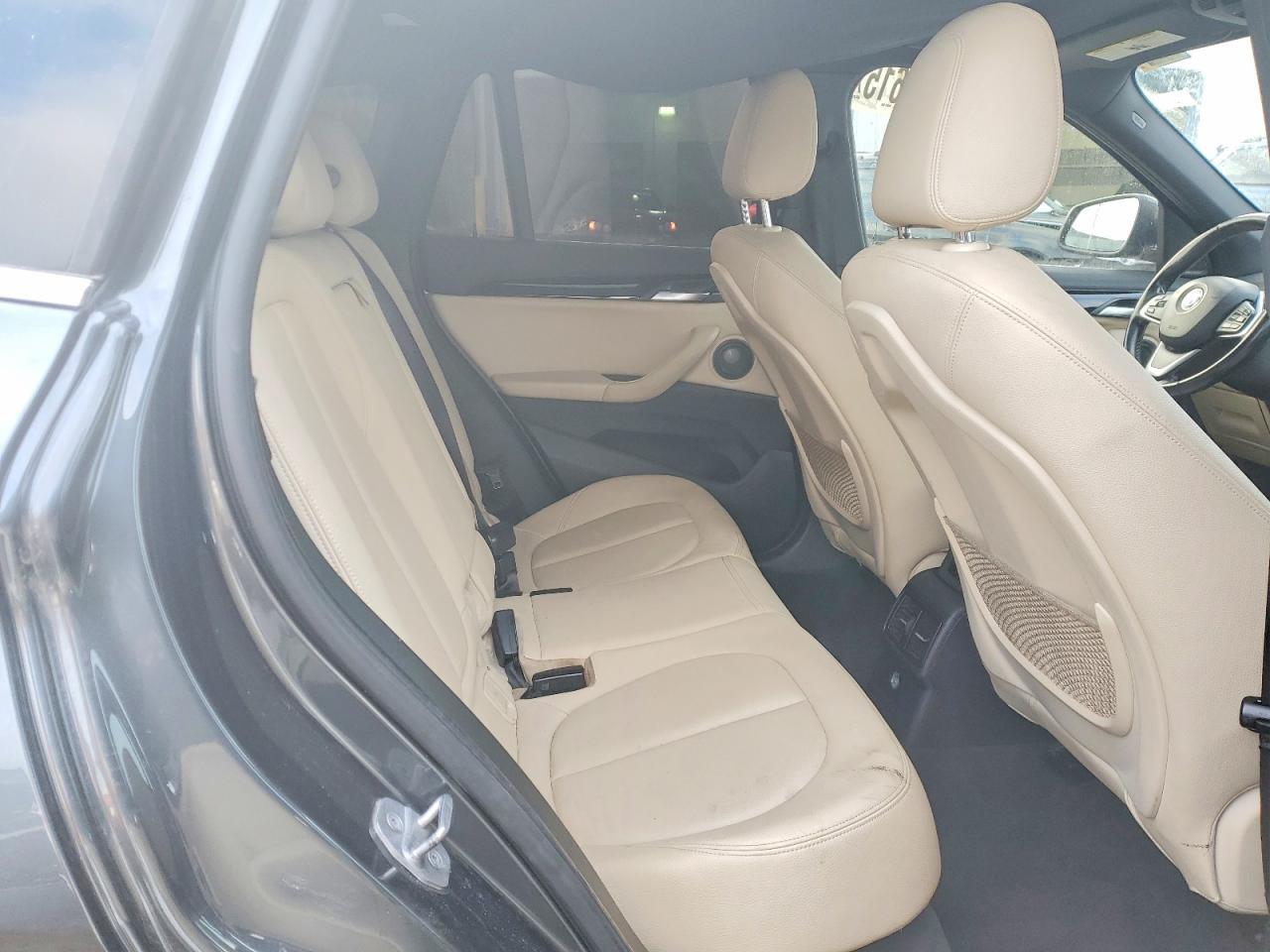 2016 BMW X1