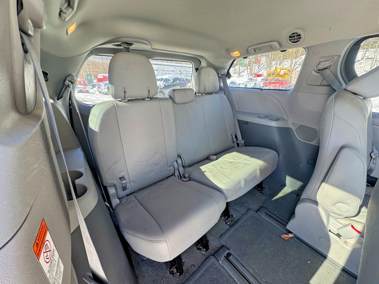 2015 TOYOTA SIENNA