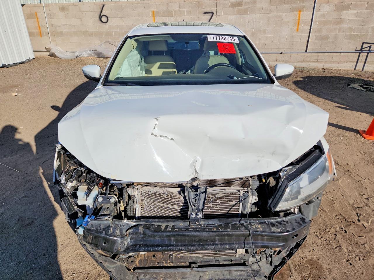 2015 VOLKSWAGEN JETTA