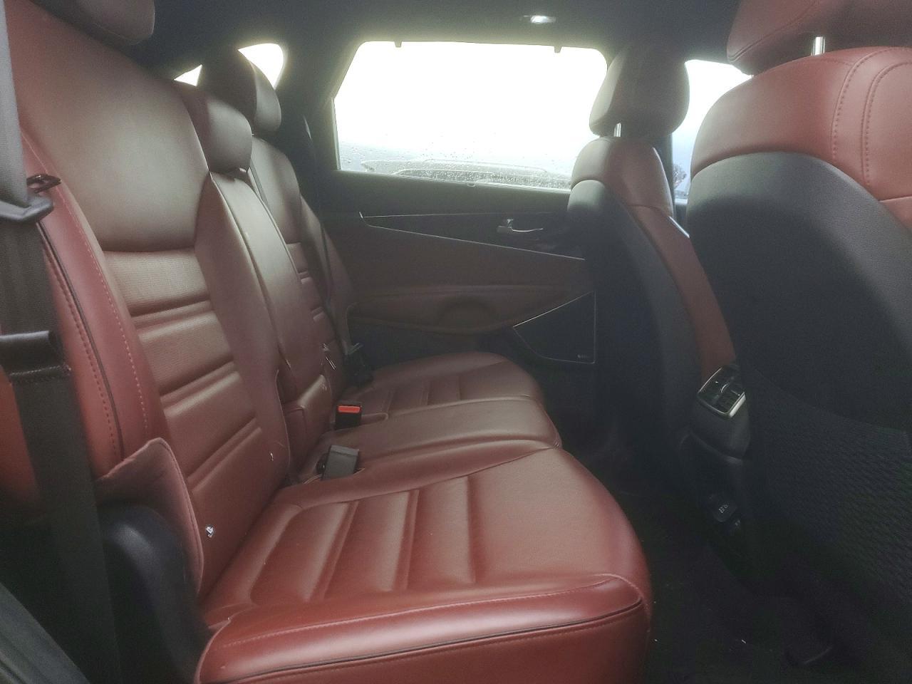 2016 KIA SORENTO