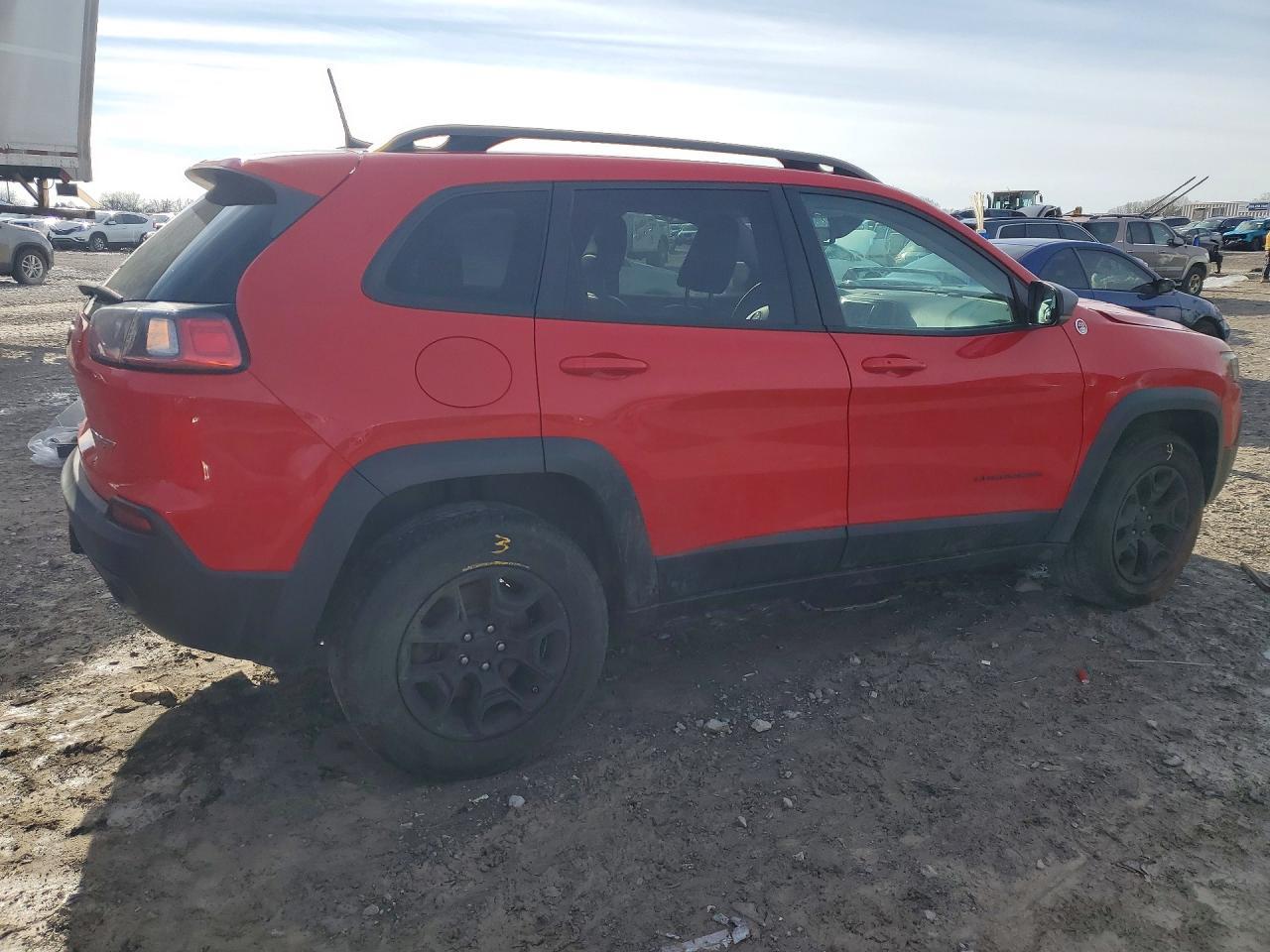 2019 JEEP CHEROKEE