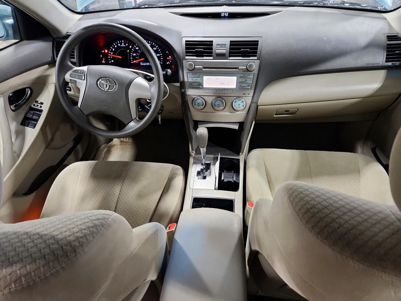 2009 TOYOTA CAMRY