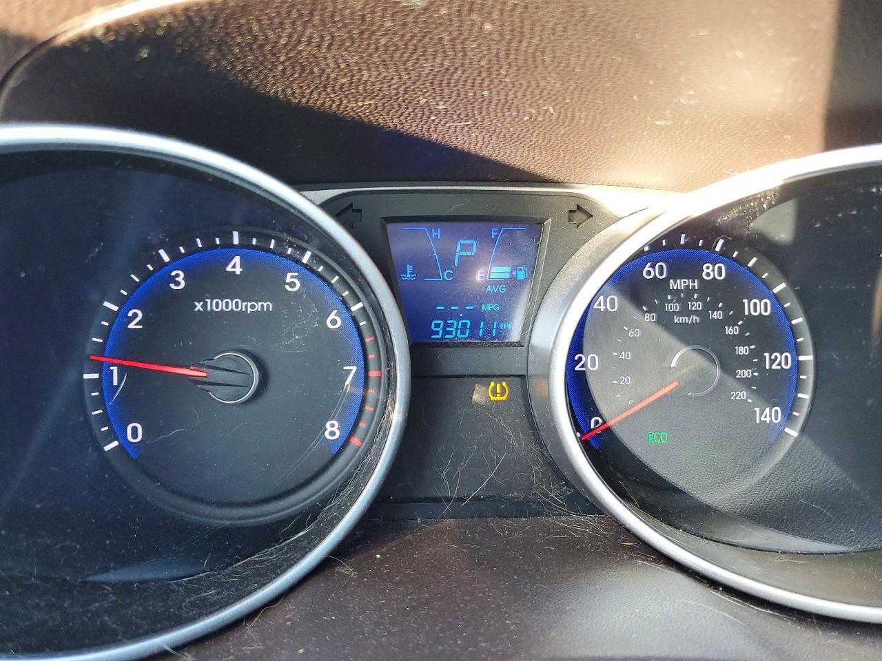 2012 HYUNDAI TUCSON