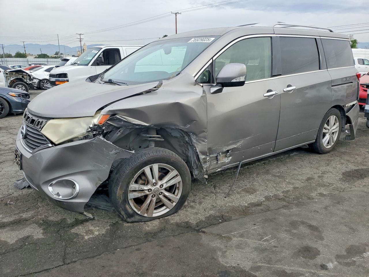2012 NISSAN Quest