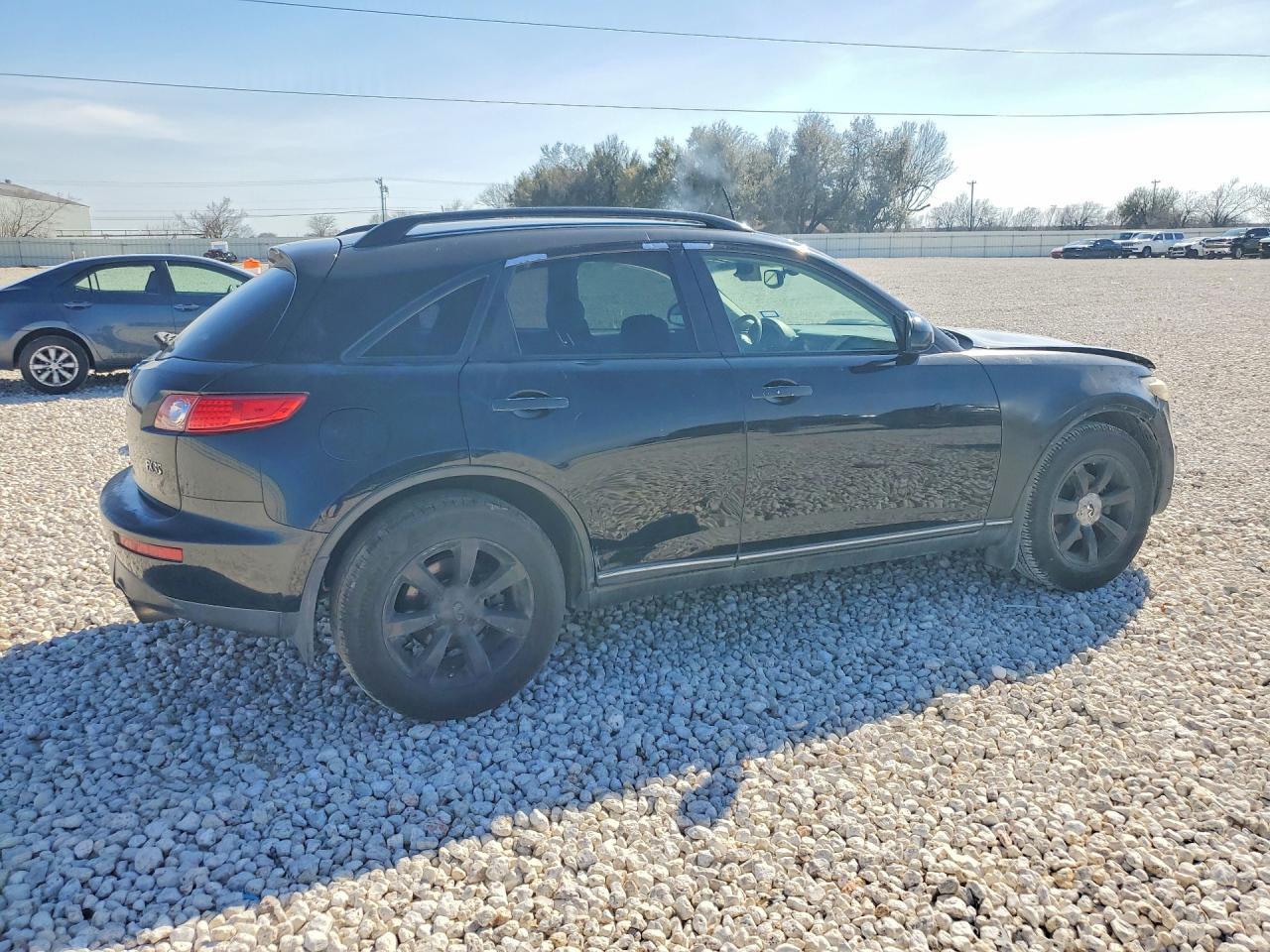 2005 INFINITI FX35