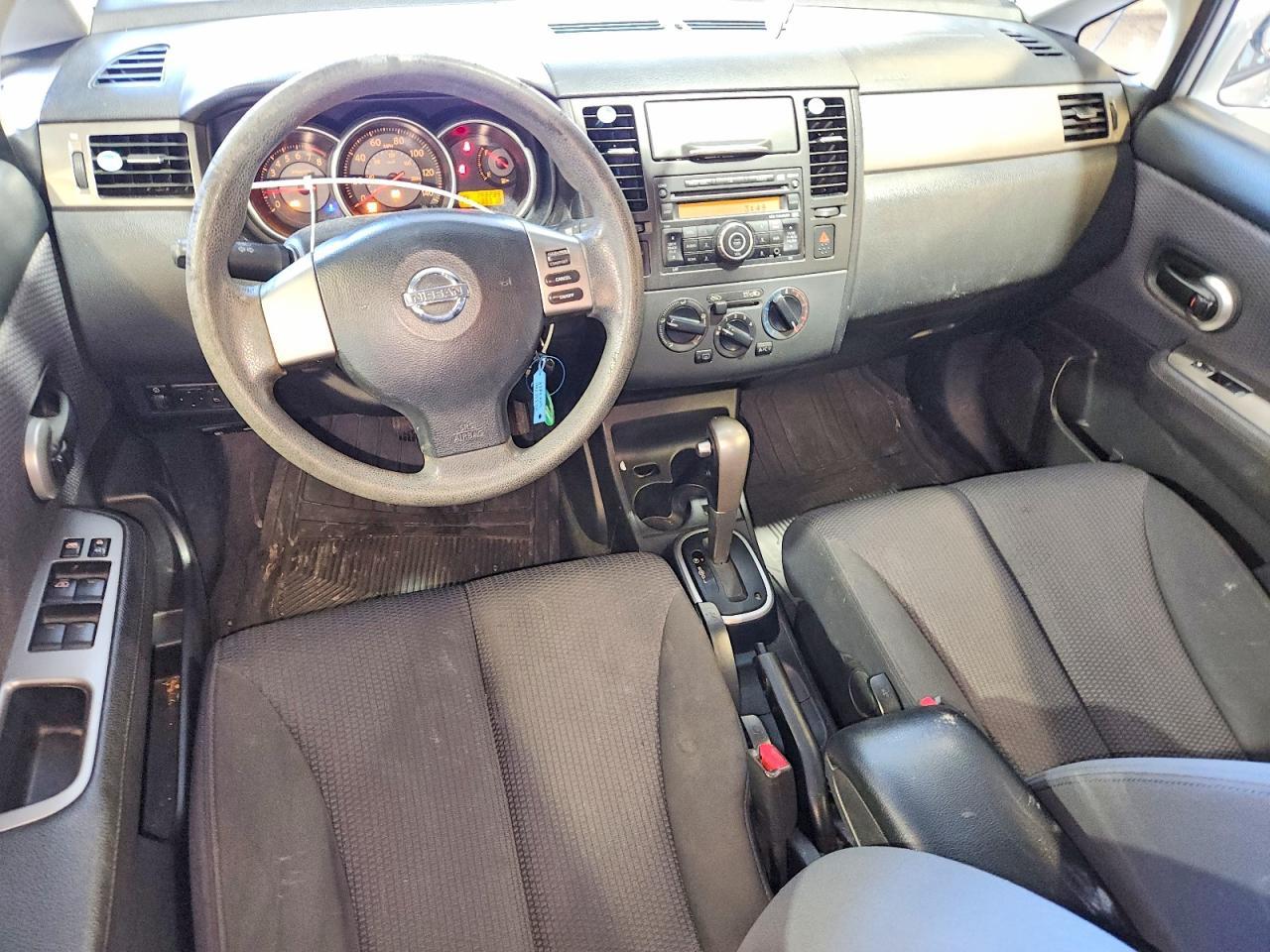 2008 NISSAN VERSA