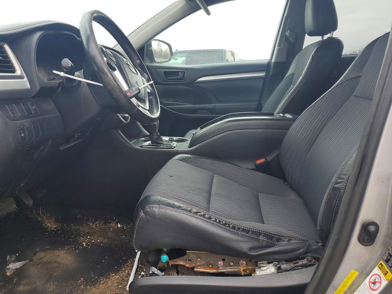 2015 TOYOTA HIGHLANDER