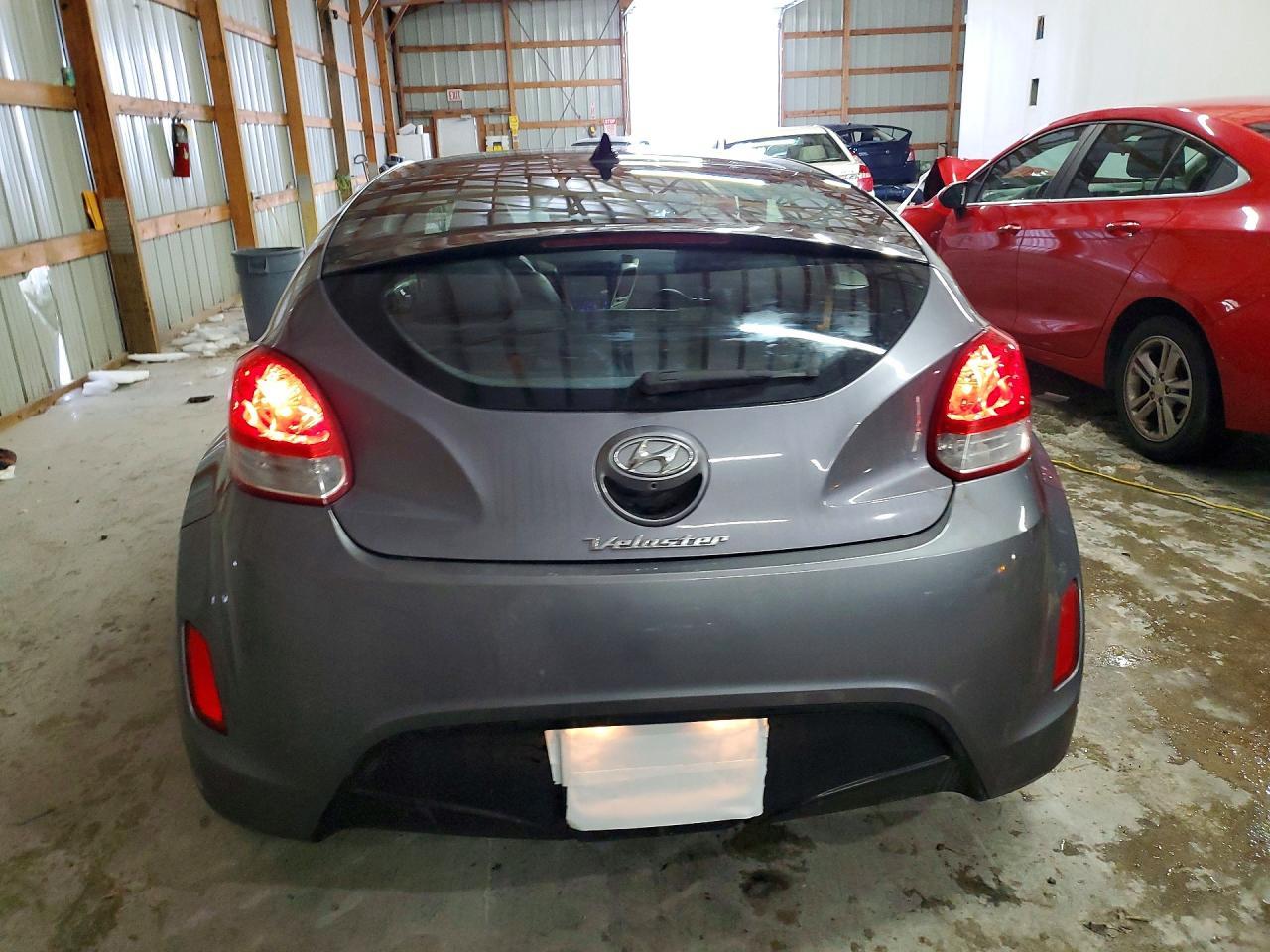 2016 HYUNDAI VELOSTER