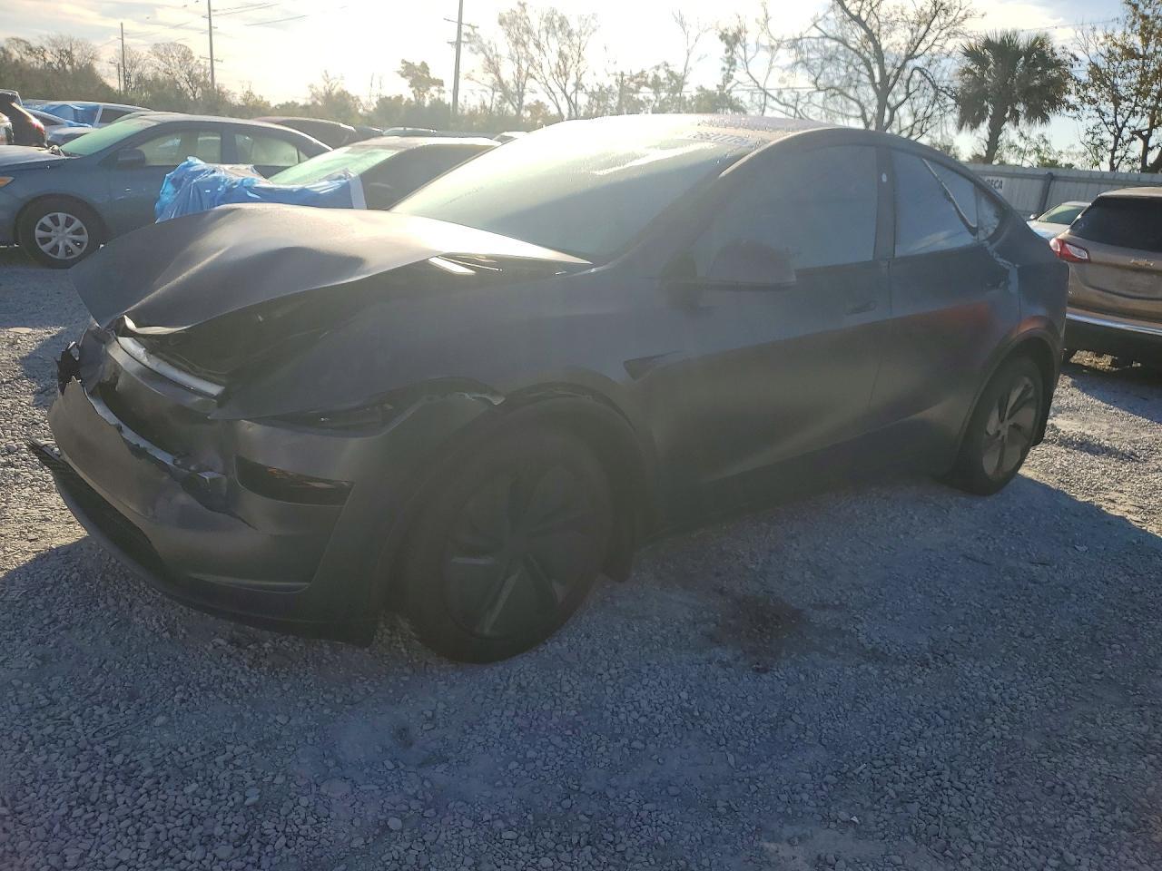 2026 TESLA MODEL Y
