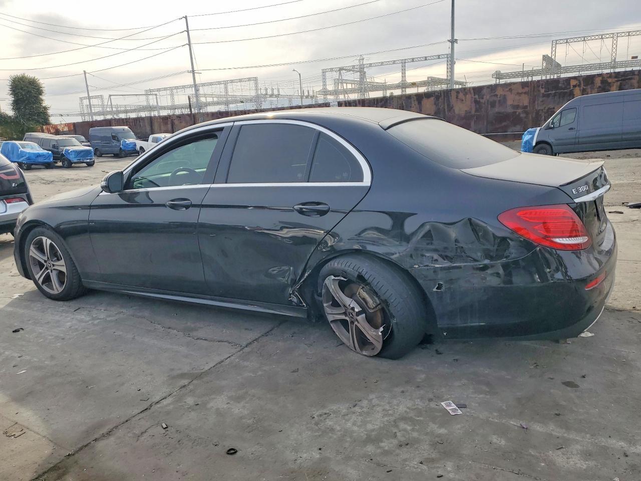 2019 MERCEDES-BENZ E-Class