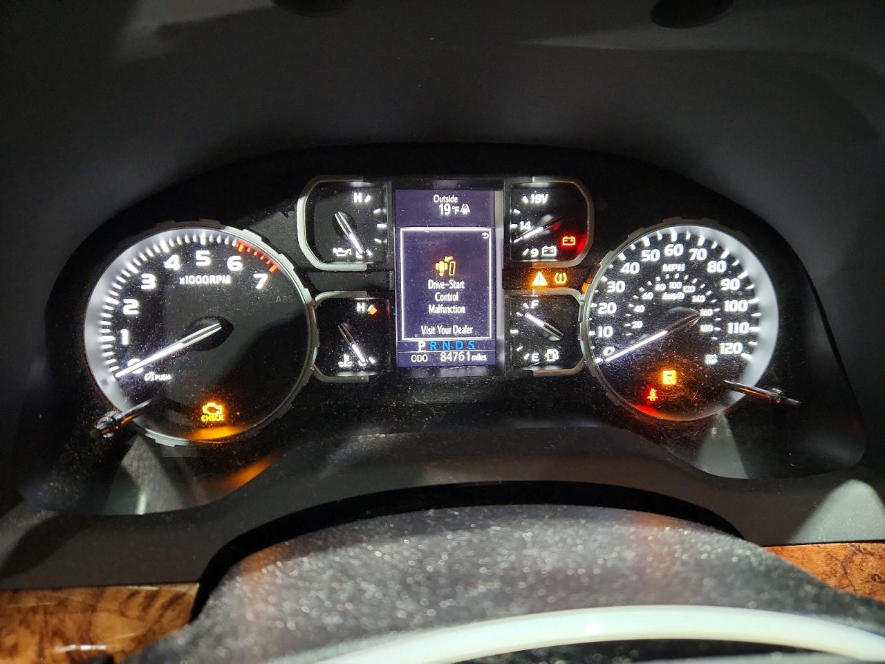 2018 TOYOTA TUNDRA
