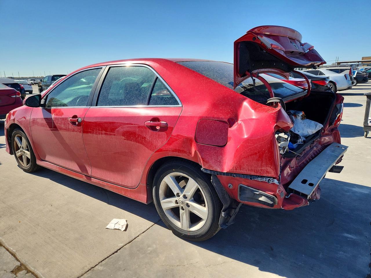 2013 TOYOTA CAMRY
