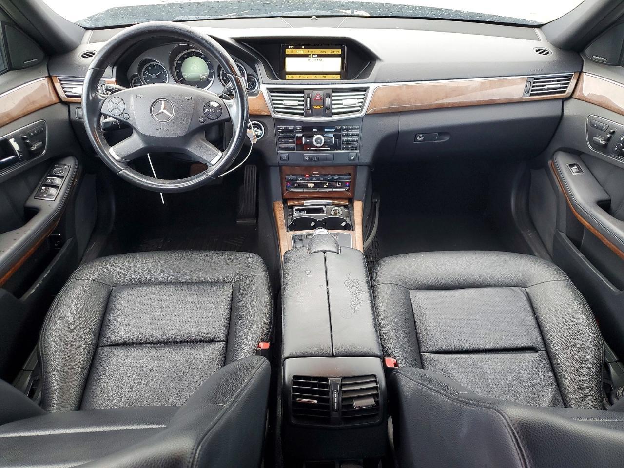 2011 MERCEDES-BENZ E-Class