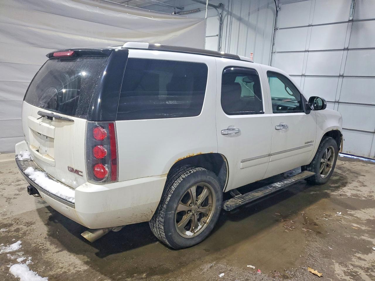 2011 GMC Yukon