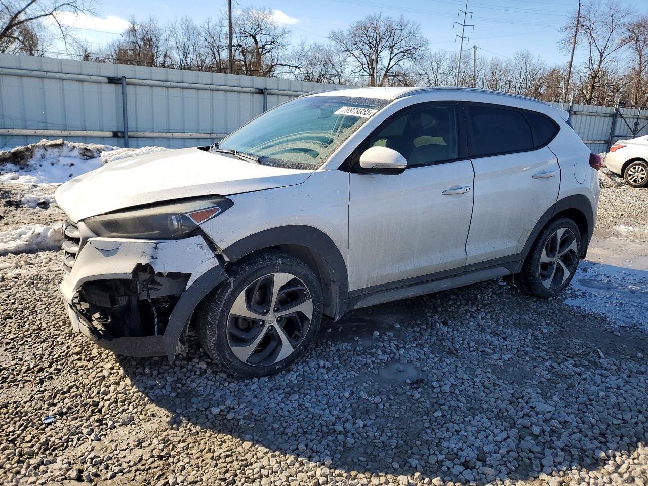 2017 HYUNDAI TUCSON