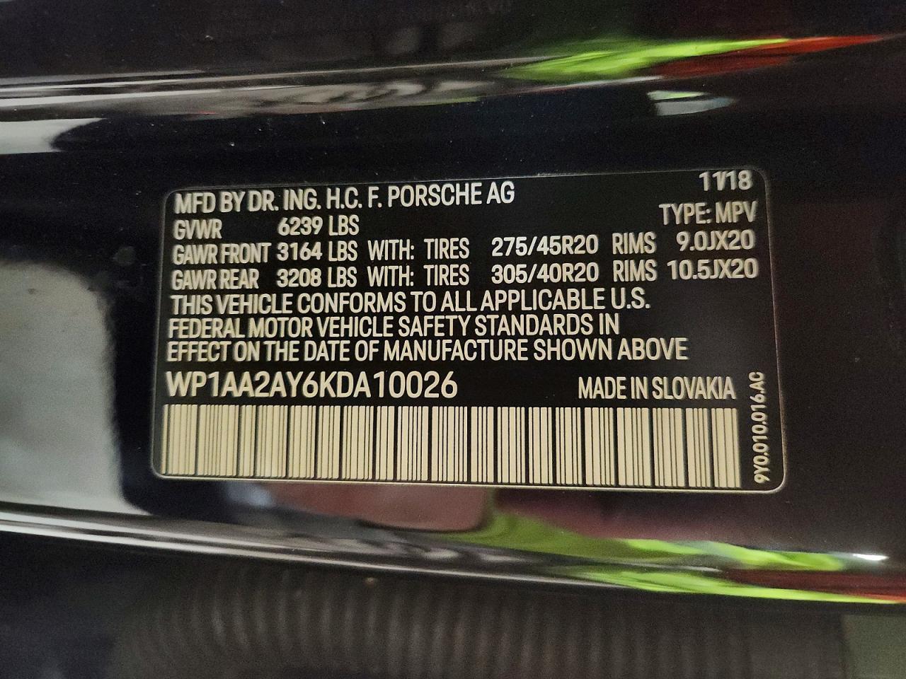 2019 PORSCHE CAYENNE