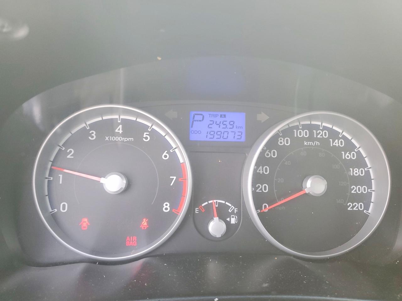 2011 HYUNDAI ACCENT