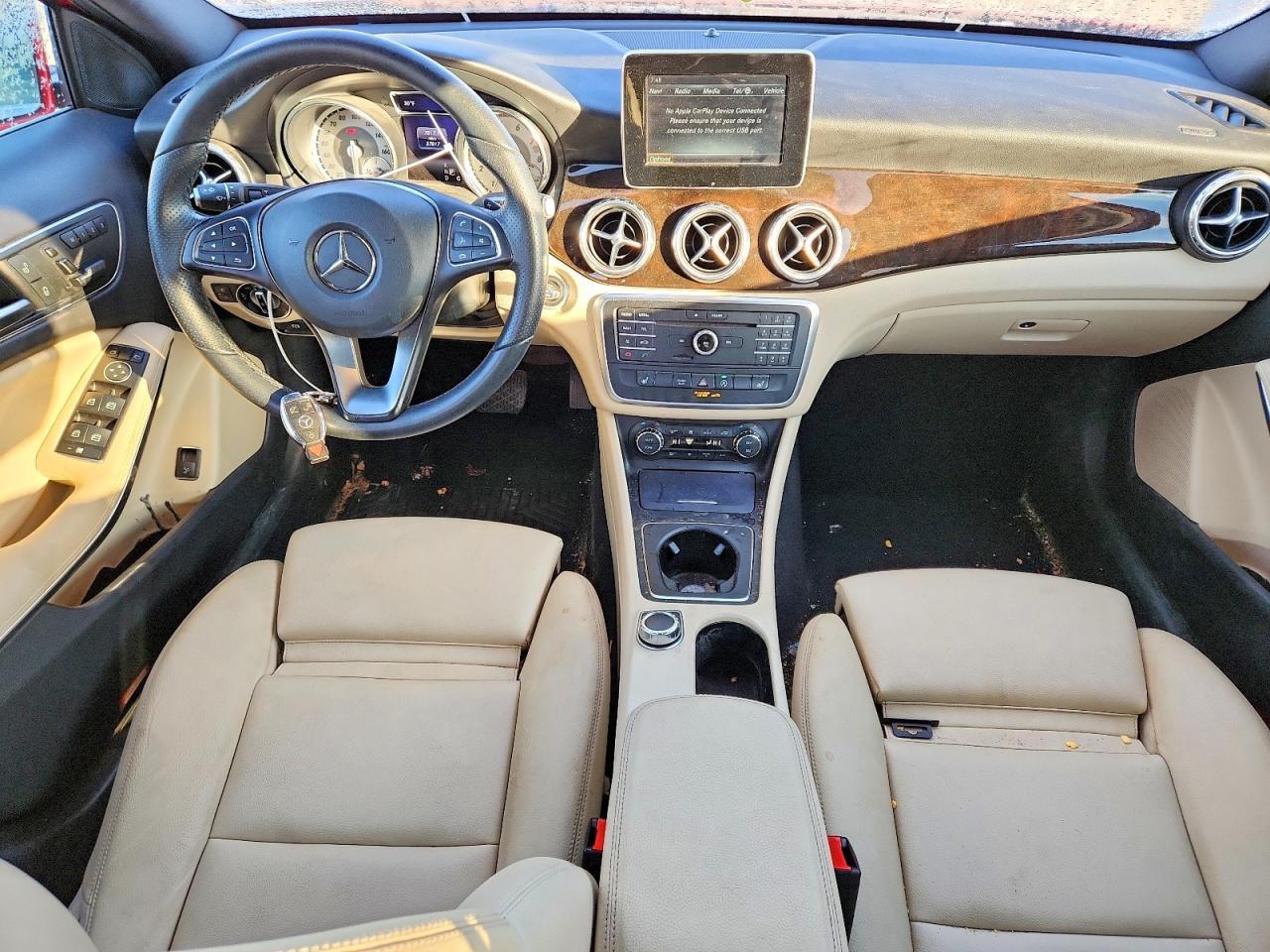 2016 MERCEDES-BENZ GLA-Class