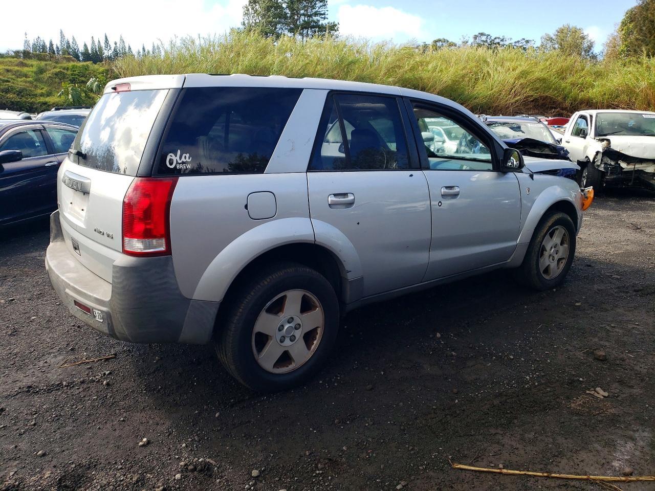 2004 SATURN Vue