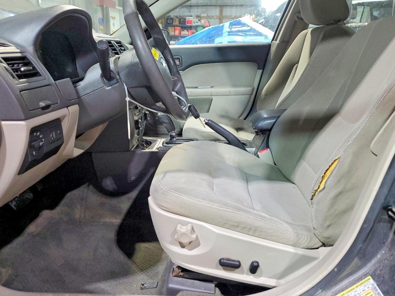 2010 FORD FUSION