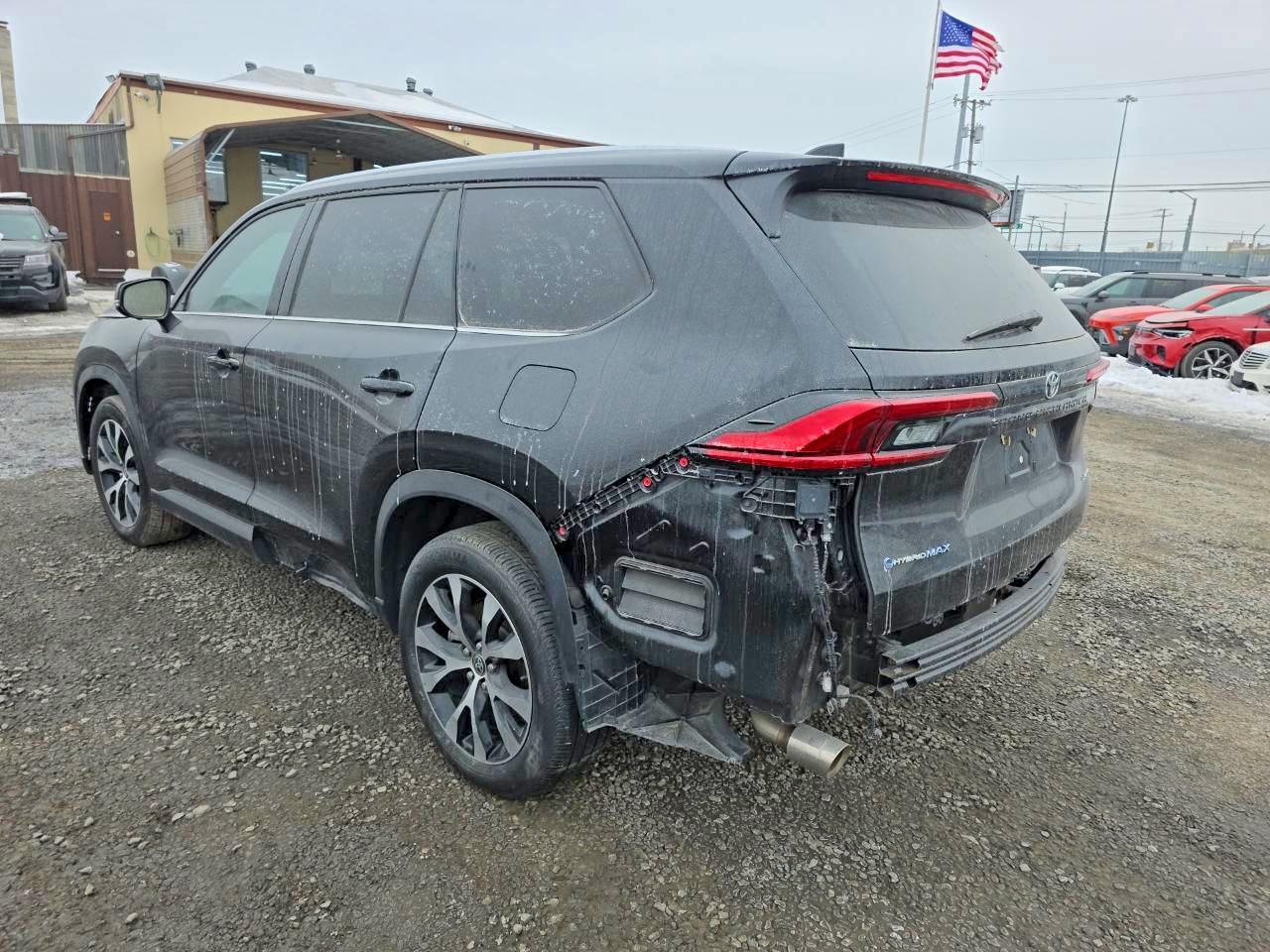 2024 TOYOTA HIGHLANDER