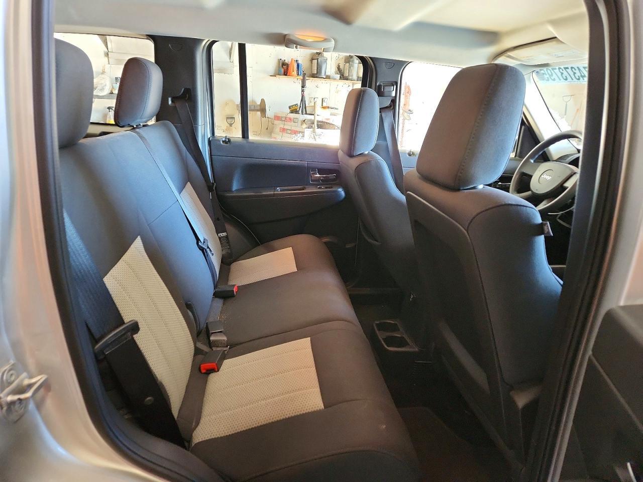 2009 JEEP Liberty