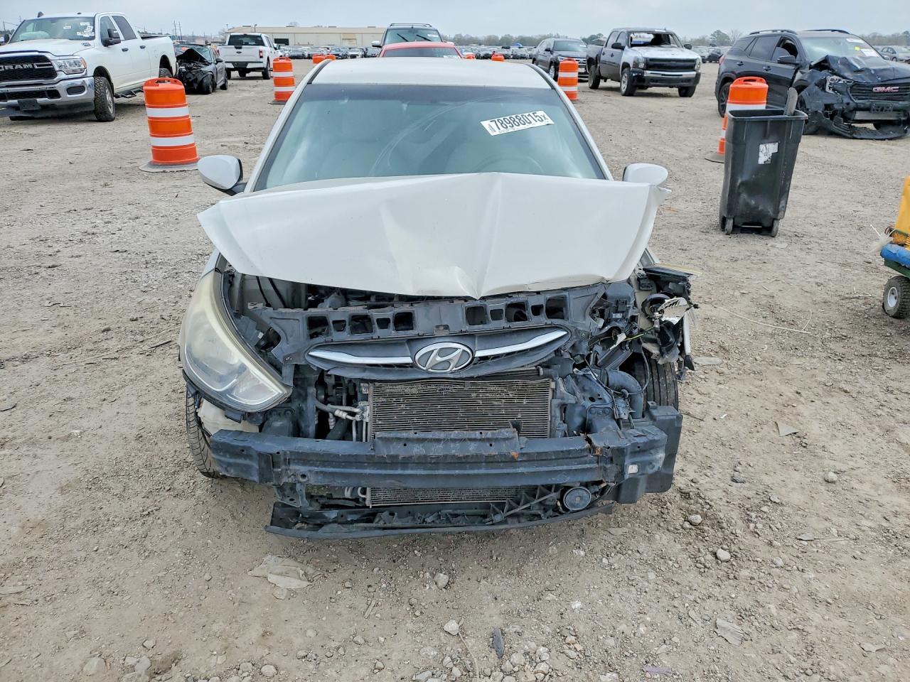 2016 HYUNDAI ACCENT