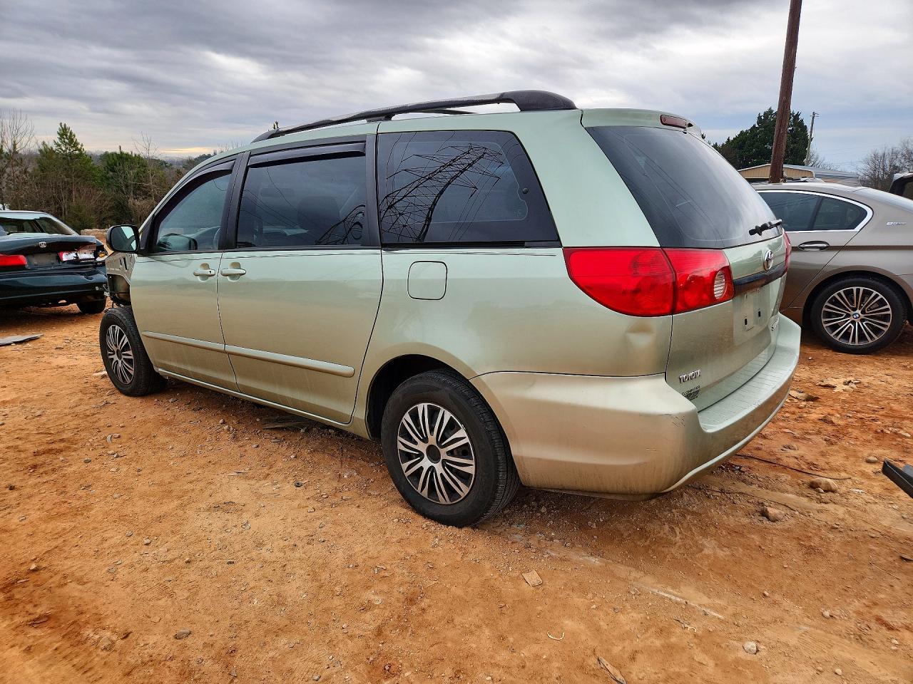2008 TOYOTA SIENNA
