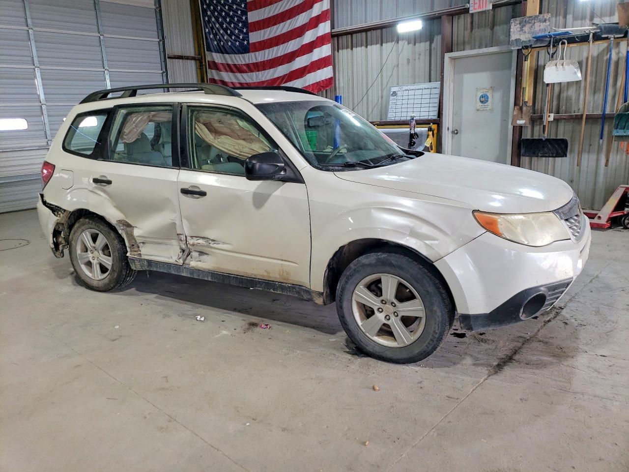 2011 SUBARU FORESTER