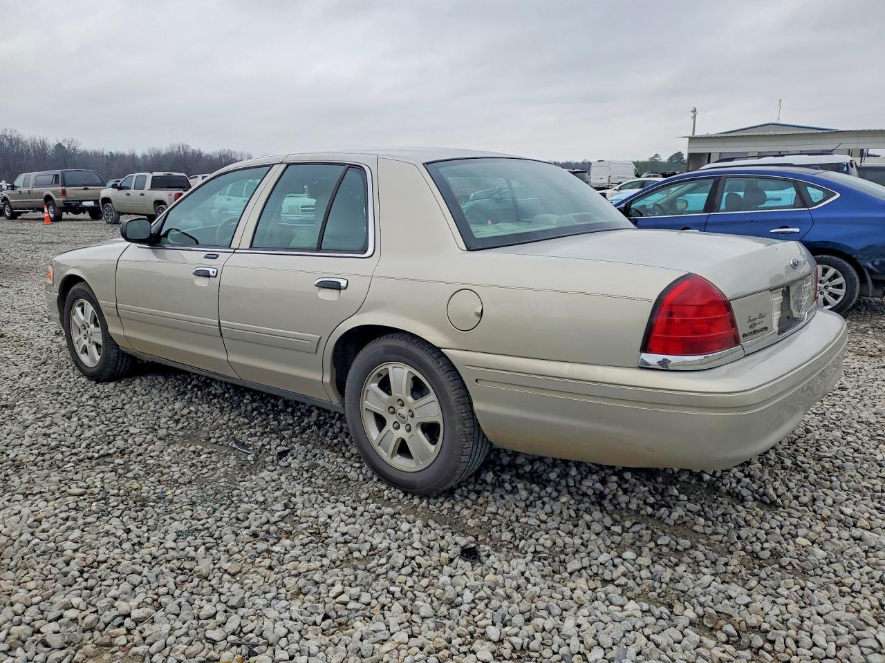 2008 FORD Crown Victoria