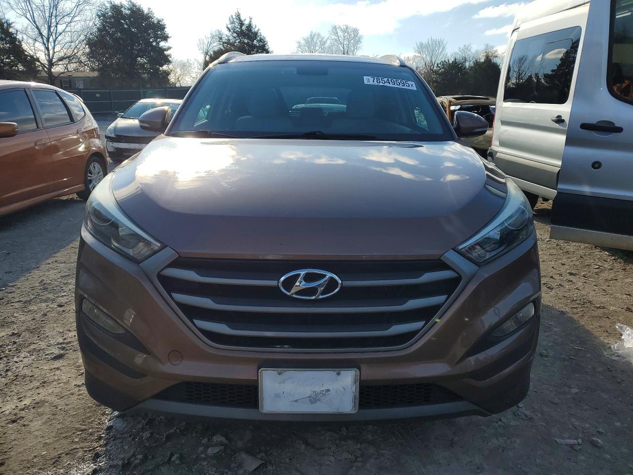 2016 HYUNDAI TUCSON