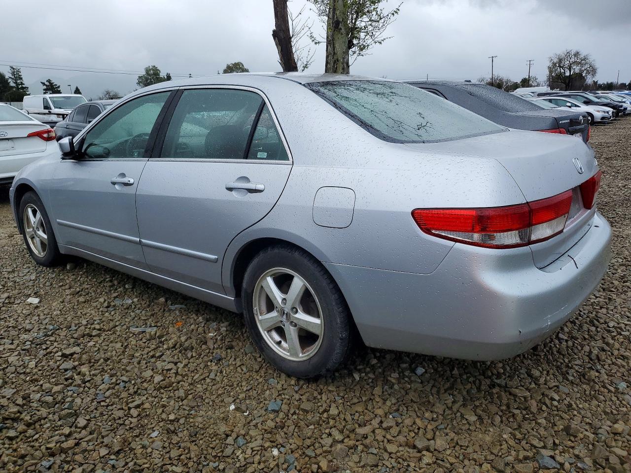 2003 HONDA ACCORD