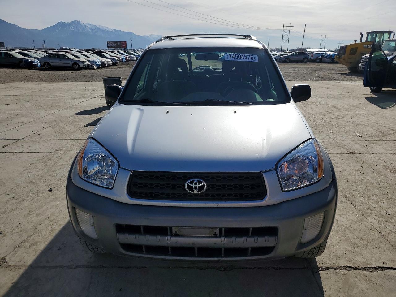2002 TOYOTA RAV4