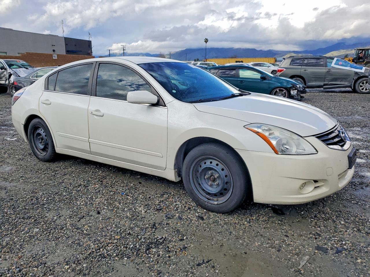 2011 NISSAN ALTIMA