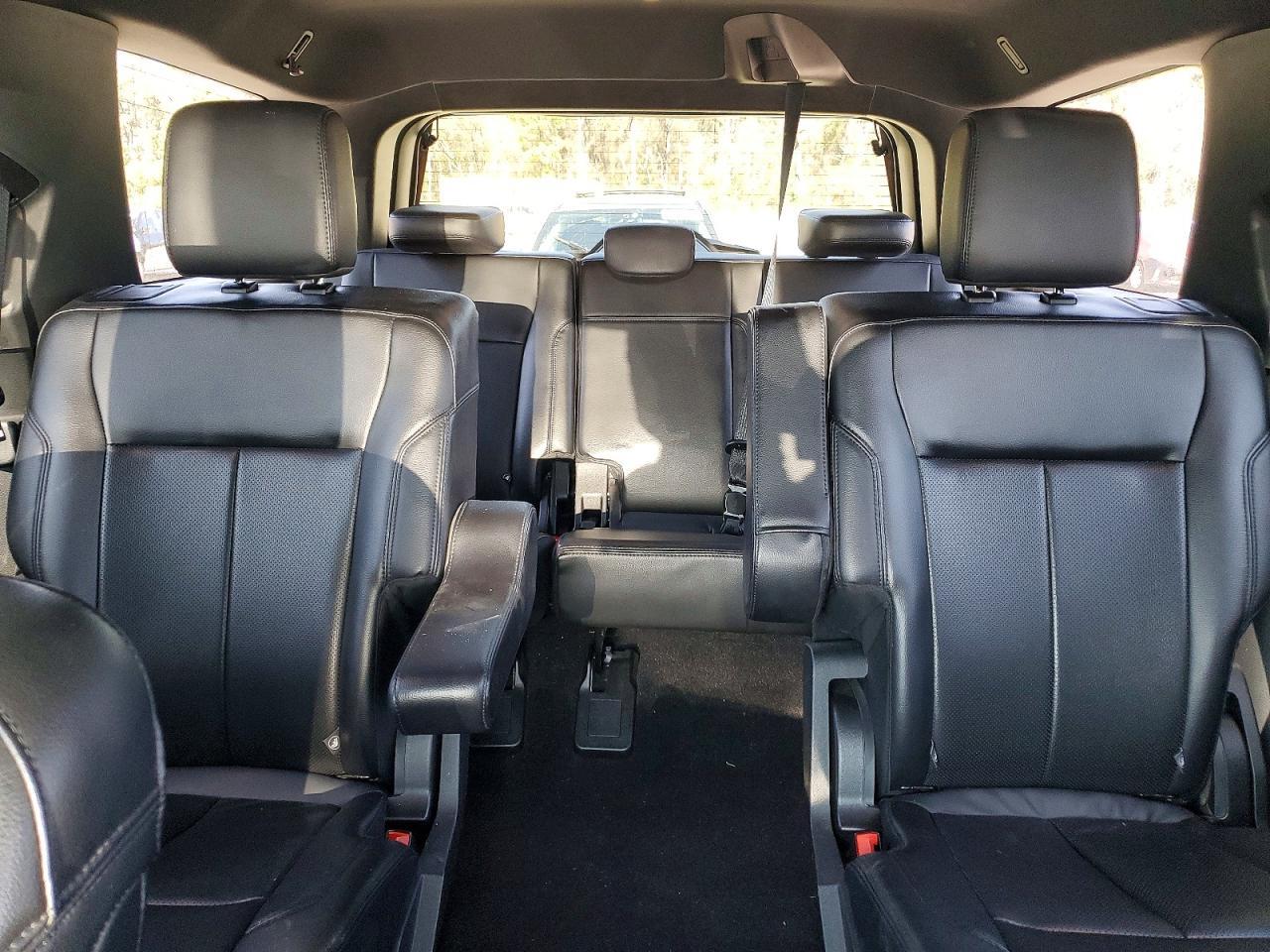2021 FORD Expedition