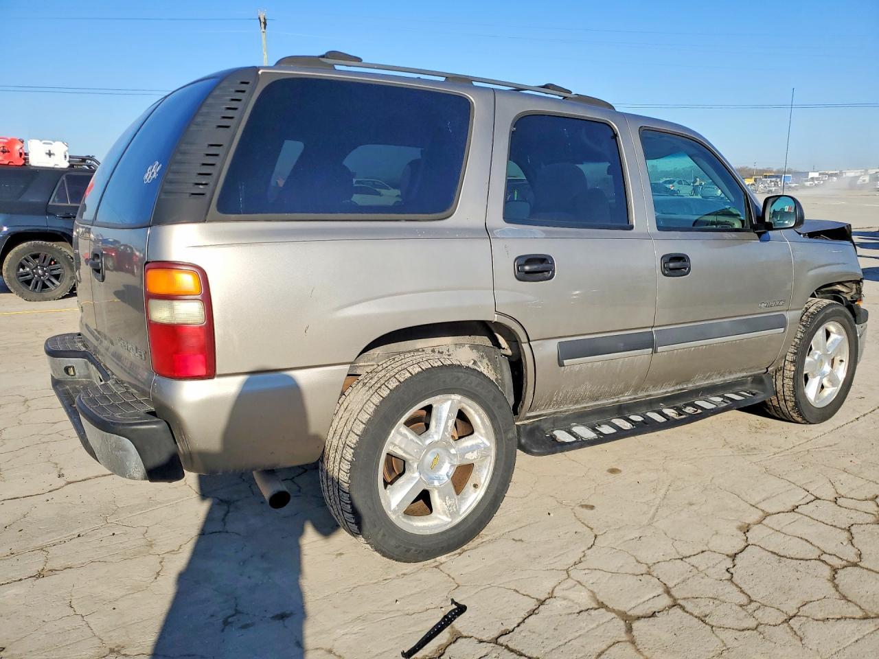 2002 CHEVROLET Tahoe