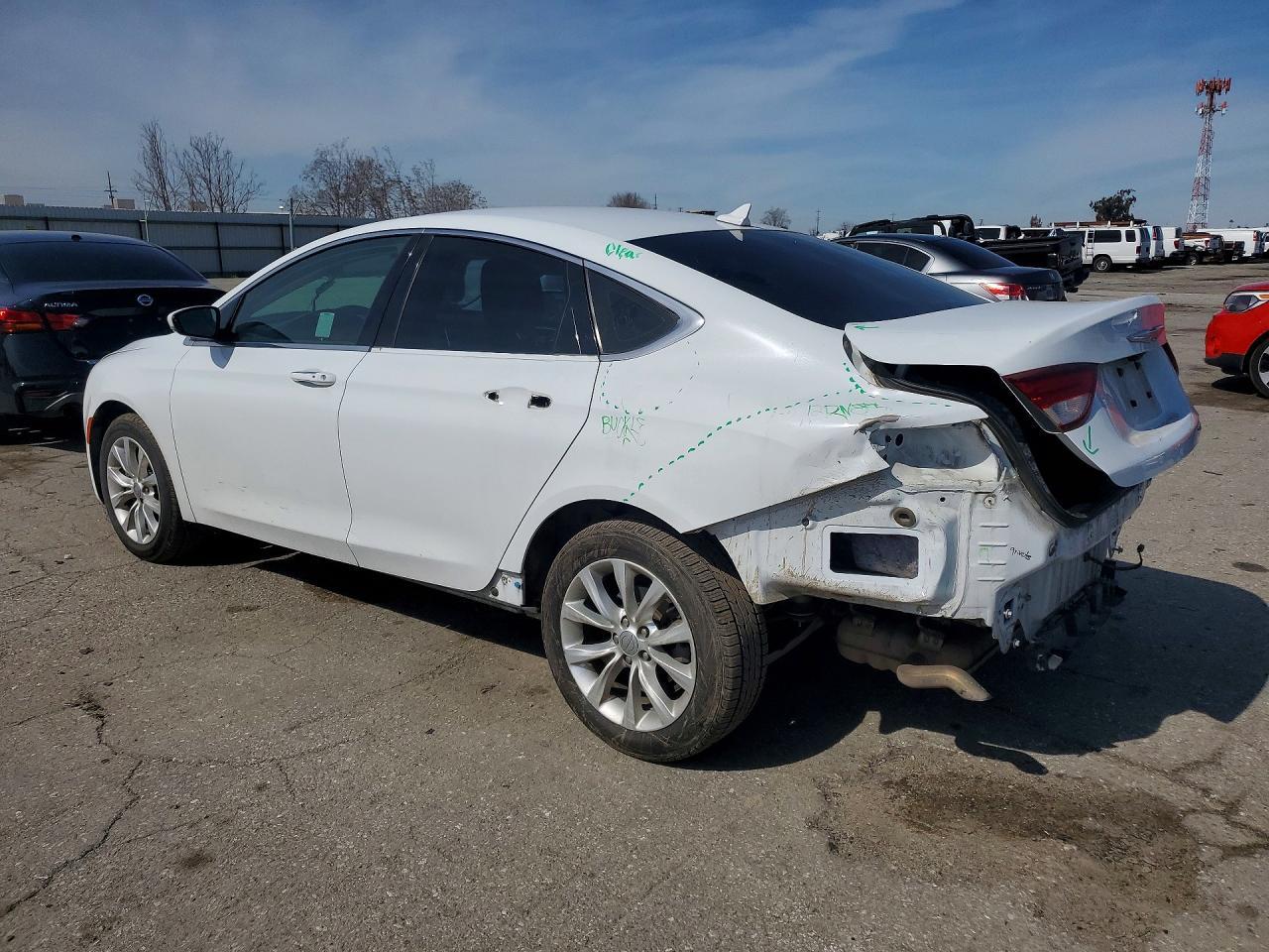2015 CHRYSLER 200