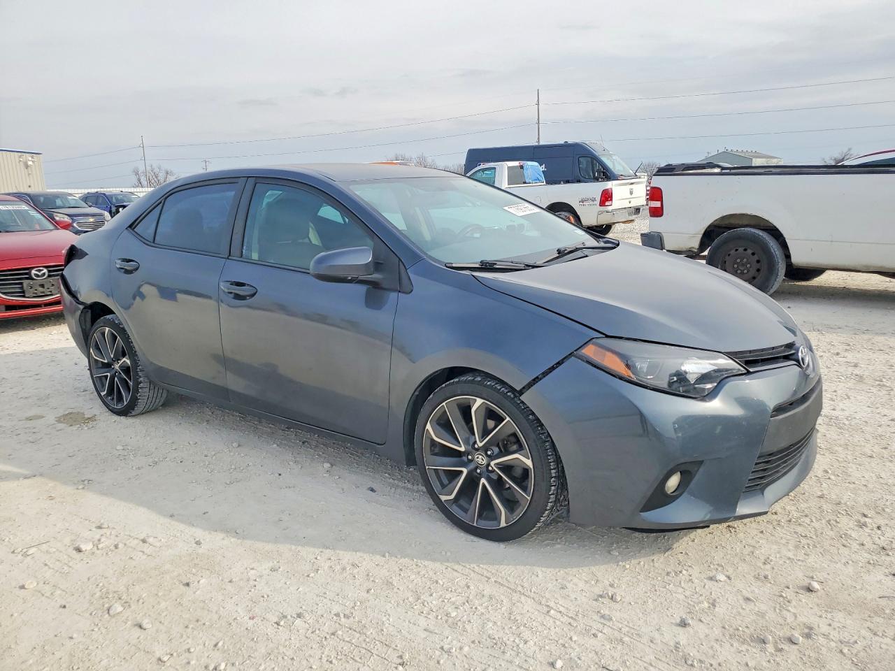 2016 TOYOTA COROLLA