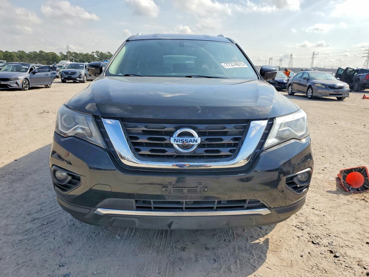 2018 NISSAN PATHFINDER