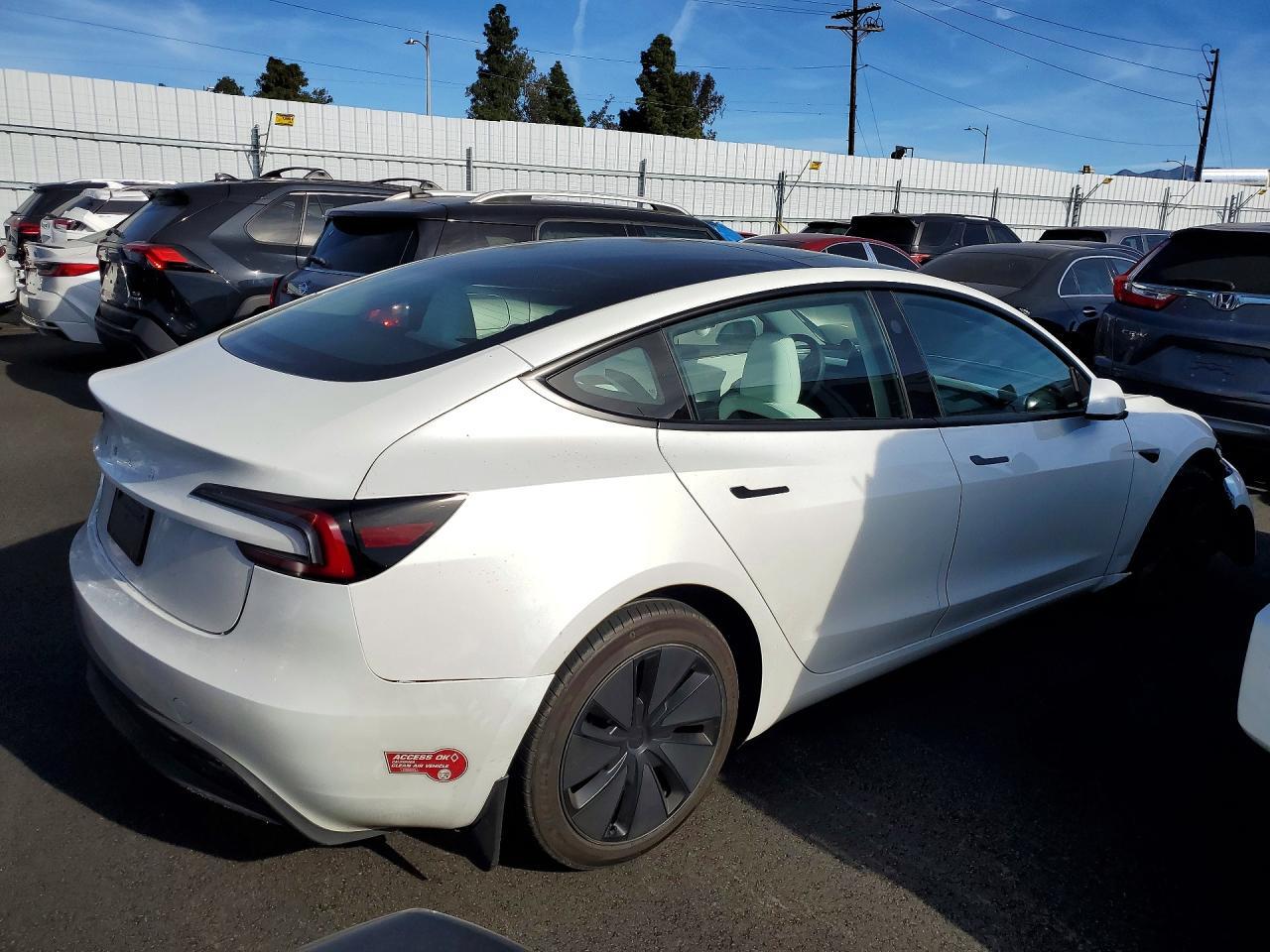 2024 TESLA MODEL 3