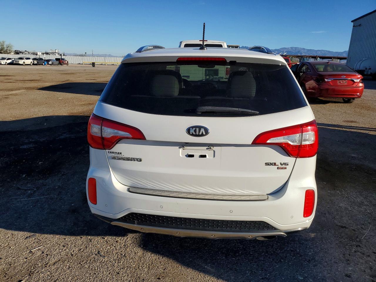 2014 KIA SORENTO